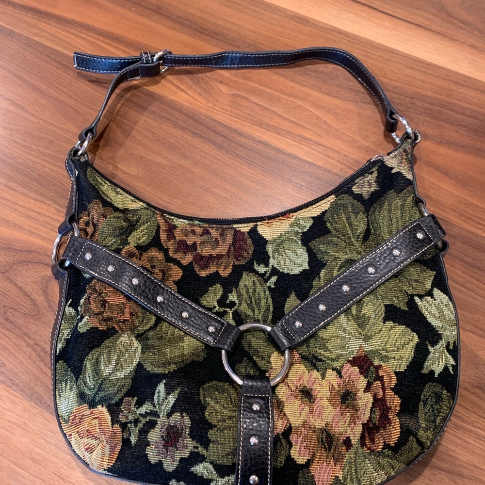 New York and Company shoulder bag